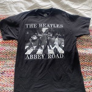 Beatles Tee Women’s Size M